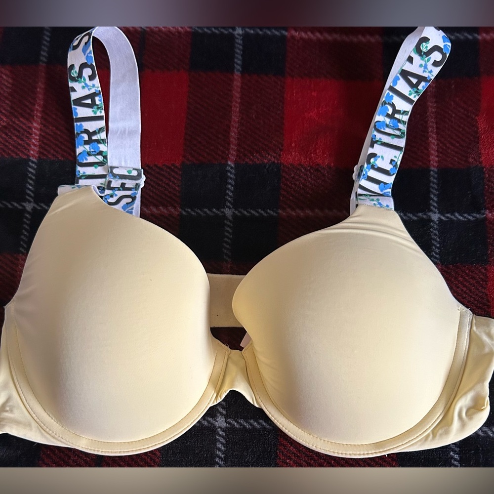 Victoria's Secret Light Yellow Bra with Logo Straps